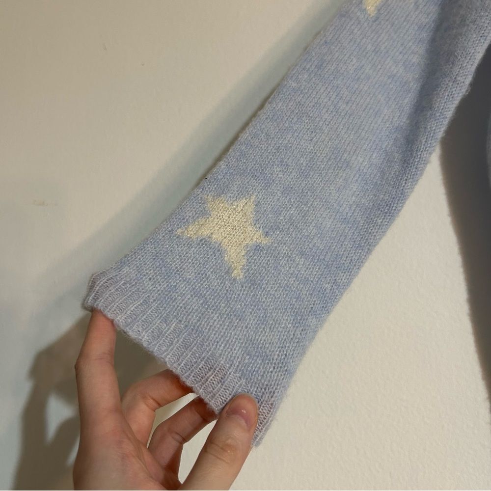 Brodie Cashmere Fine Cashmere Blue Star V-Neck Sweater Jumper Size Small - Picture 10 of 11